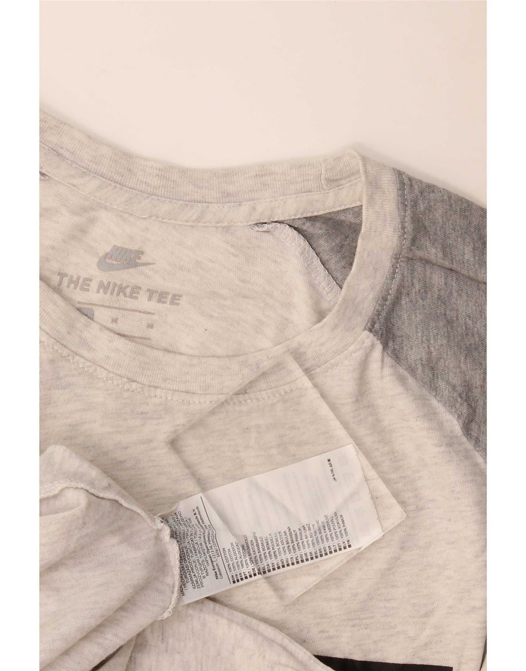 Camiseta gráfica masculina Nike Top cinza médio colorblock