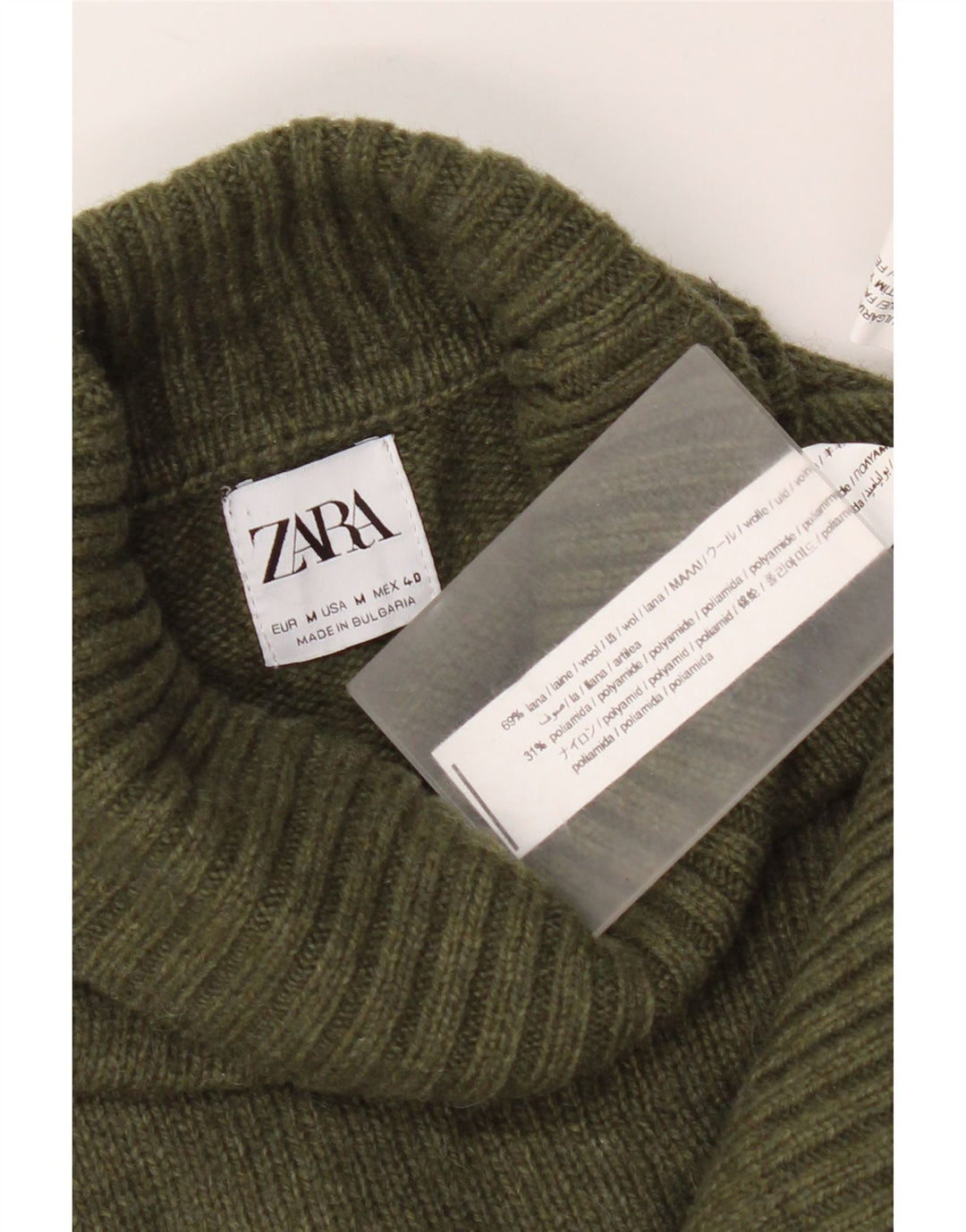 Suéter masculino Zara com gola redonda e lã cáqui média