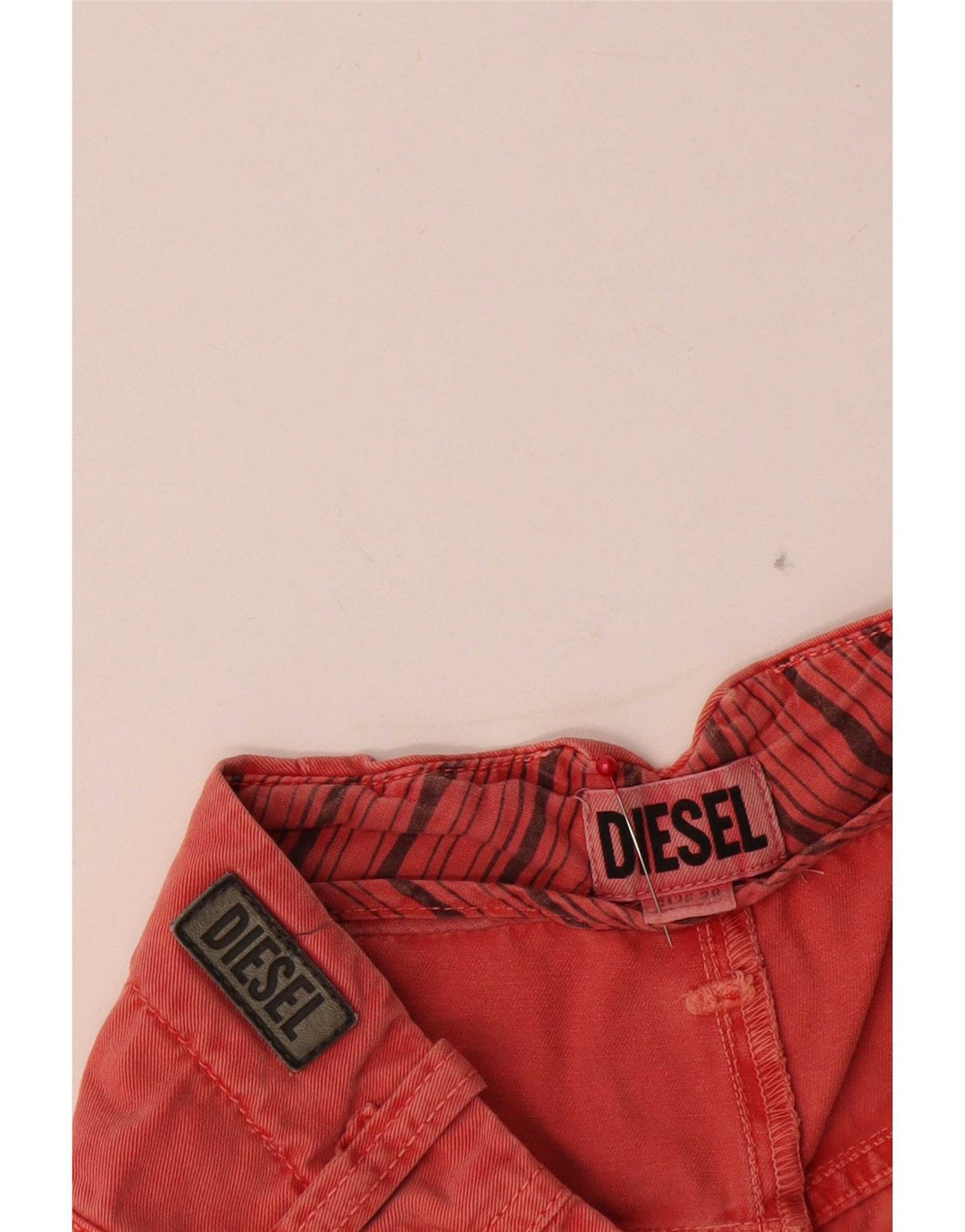 Hot Pants Feminino Diesel W28 Médio Vermelho