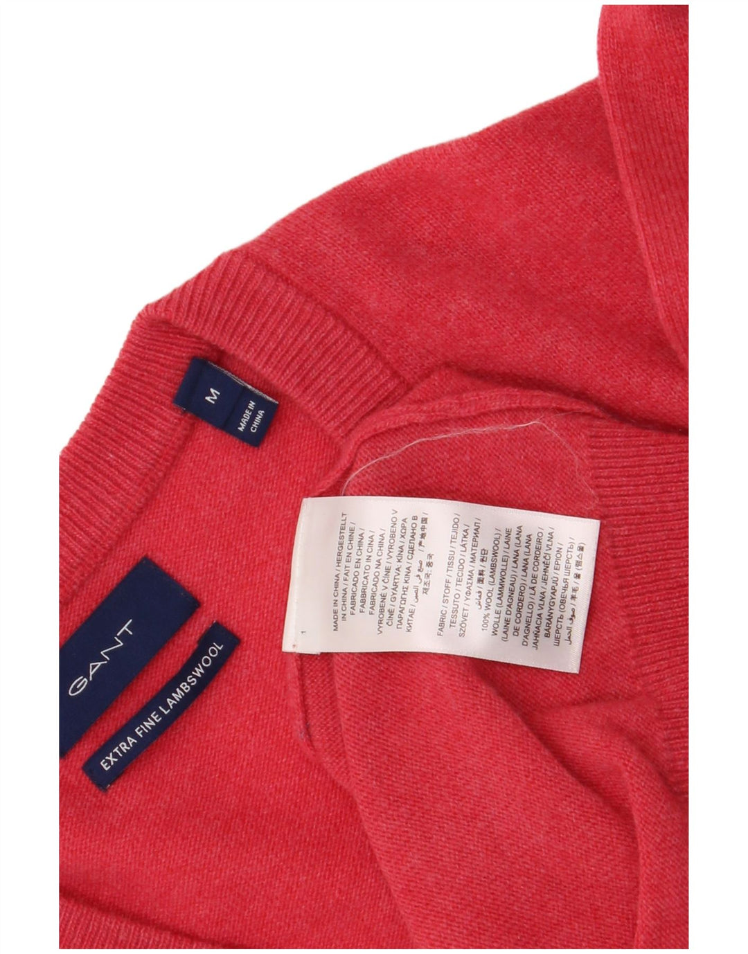 Suéter masculino Gant com decote em V de lã de carneiro rosa médio