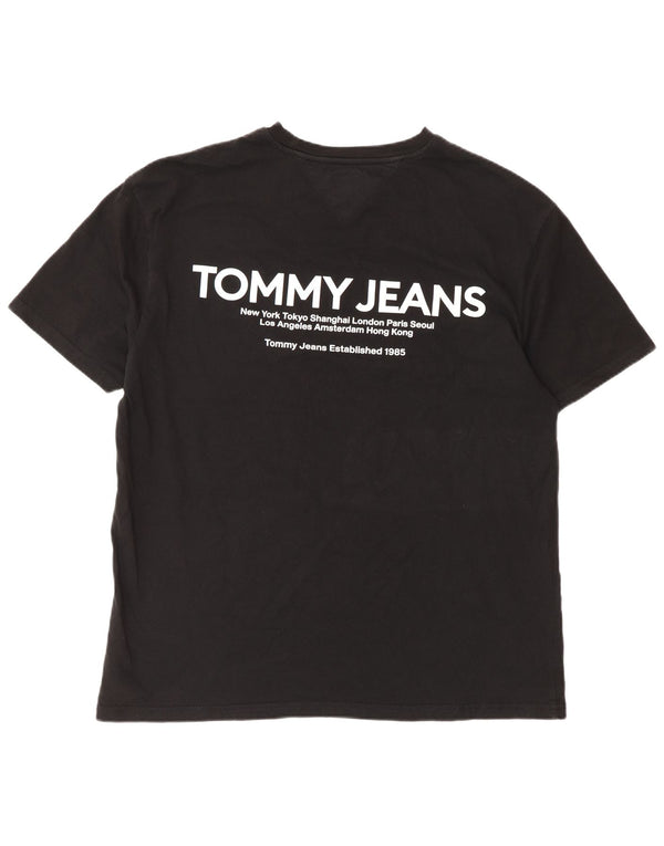 Camiseta masculina Tommy Hilfiger com estampa gráfica grande de algodão preto