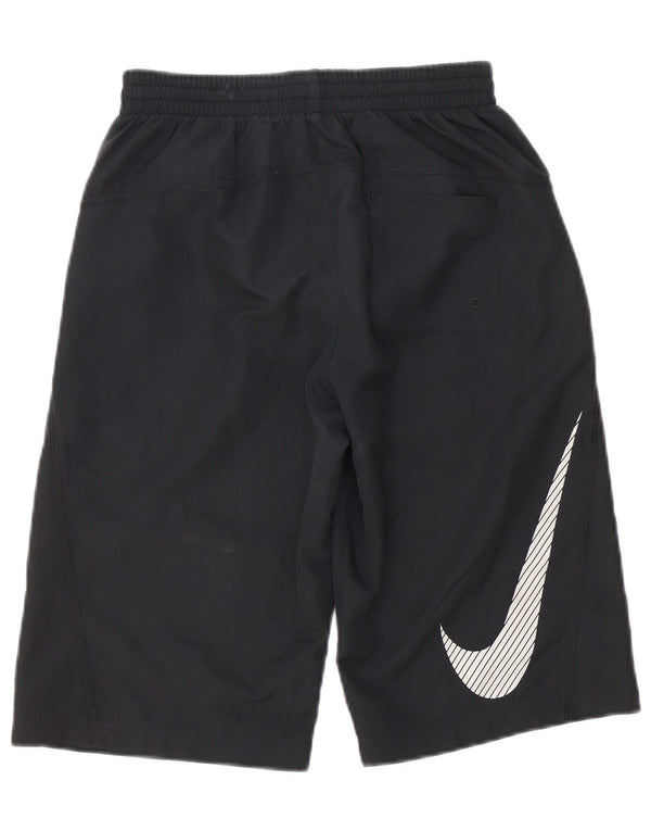 Shorts esportivos gráficos Nike Boys 12-13 anos grandes pretos