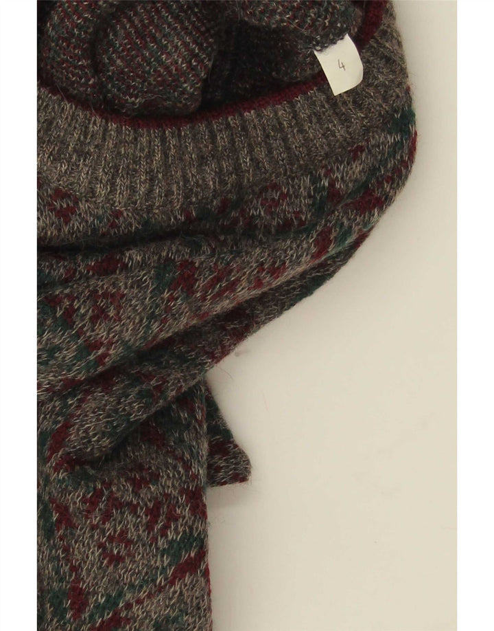 Suéter vintage masculino com gola redonda e lã geométrica cinza médio