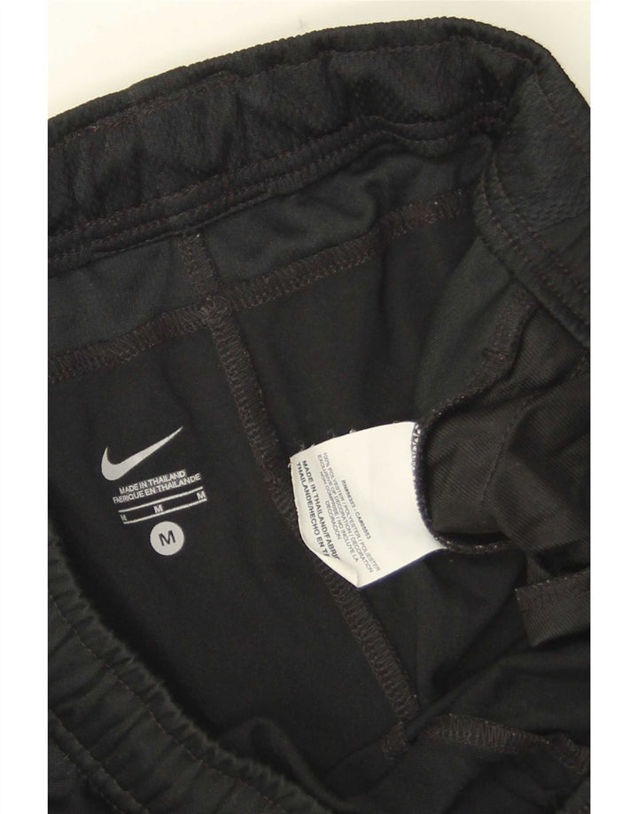 Shorts esportivos masculinos Nike médio preto poliéster