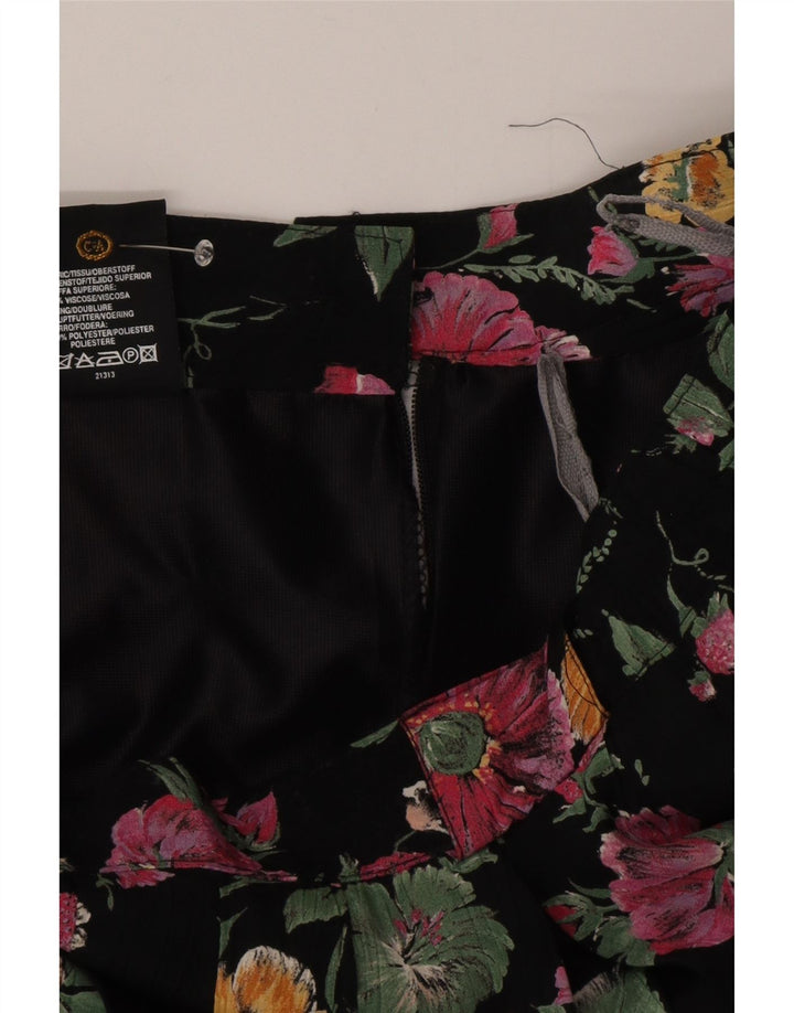 Saia plissada feminina C&A W30 viscose floral preta média