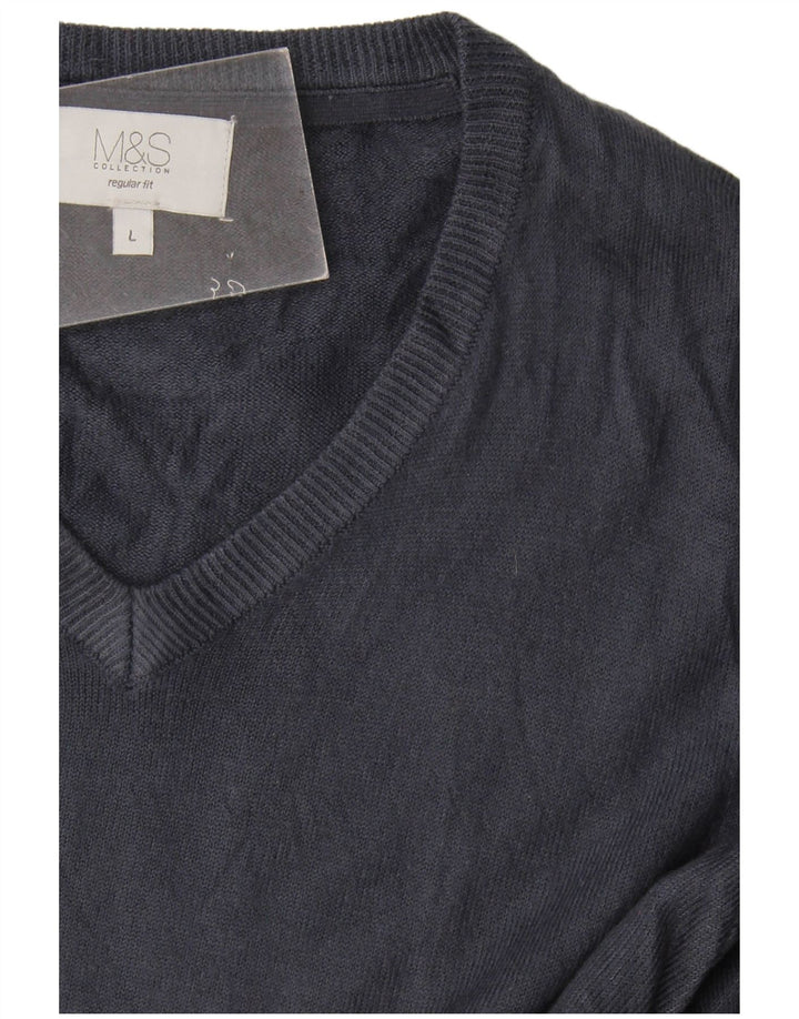 Suéter masculino Marks & Spencer de ajuste regular com decote em V grande azul marinho