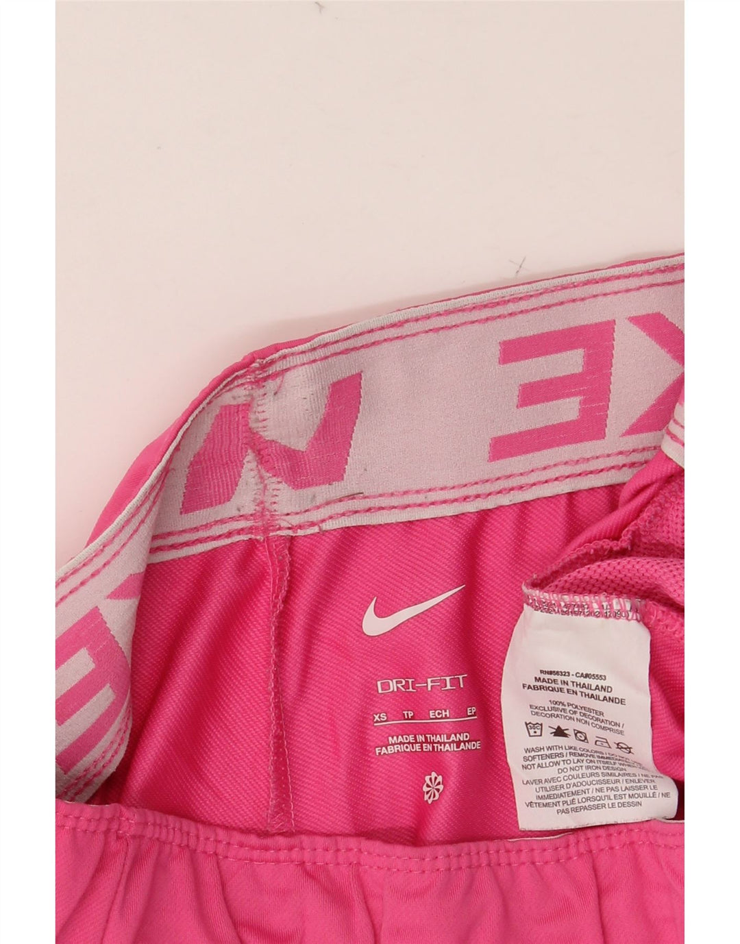 Shorts esportivos femininos NIKE Dri Fit UK 4 XS rosa poliéster