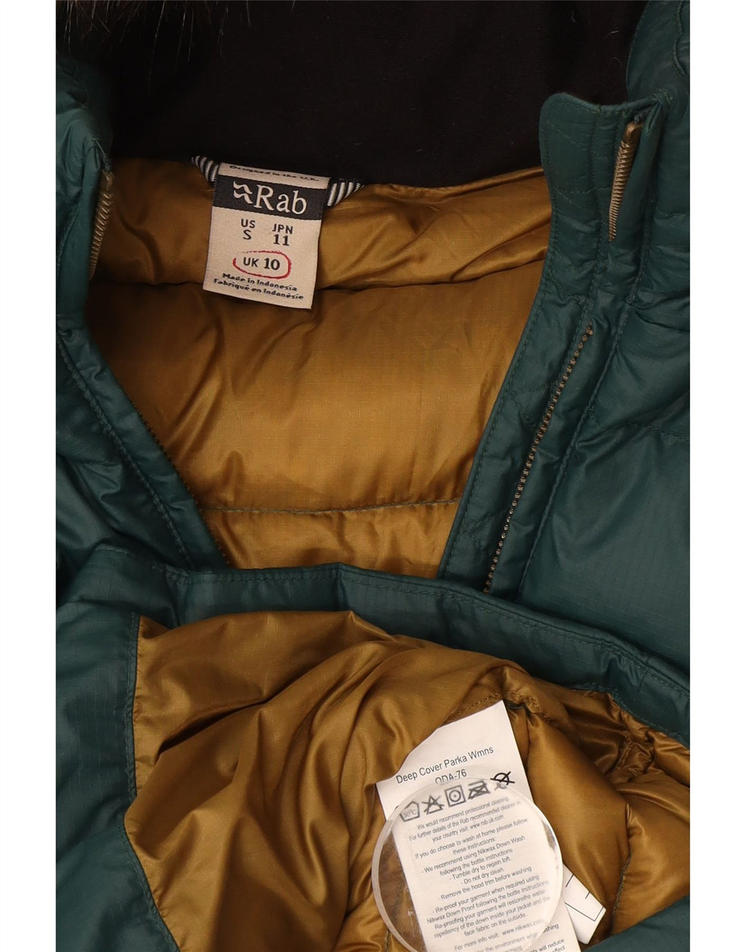 Casaco acolchoado com capuz feminino Rab UK 10 pequeno poliamida verde