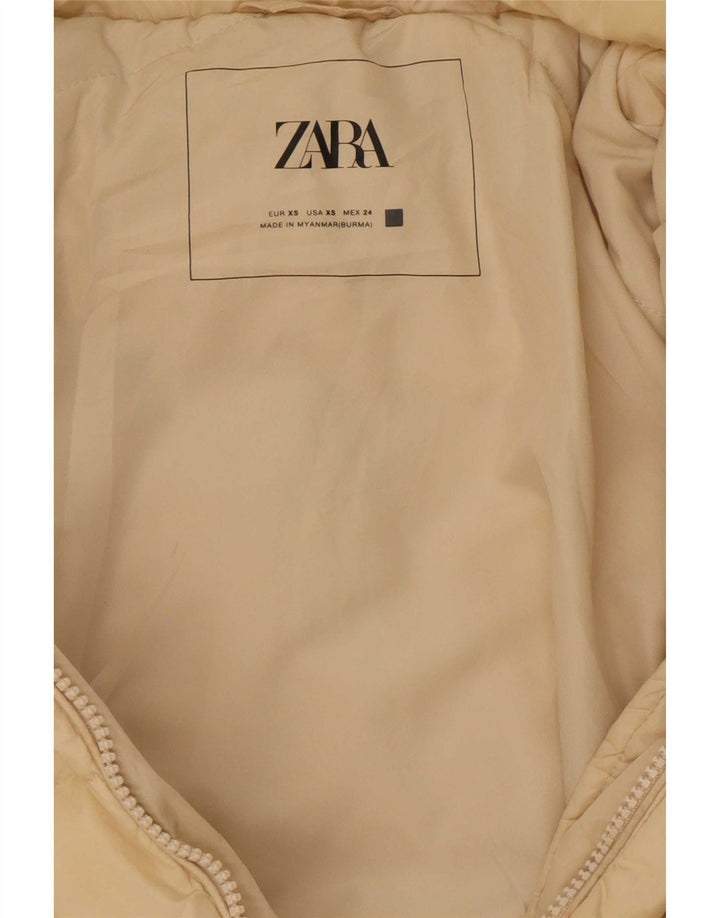 Casaco acolchoado com capuz grande Zara feminino UK 6 XS poliéster bege