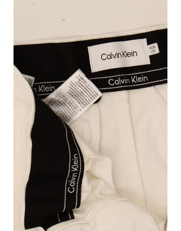 CALVIN KLEIN Mens Slim Chino Trousers W30 L32 White Cotton Vintage Calvin Klein and Second-Hand Calvin Klein from Messina Hembry 