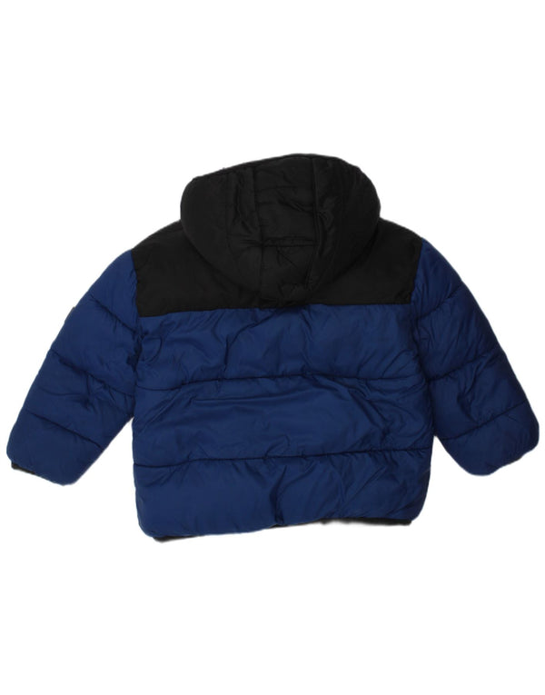 Jaqueta acolchoada com capuz para meninos DKNY 18-24 meses azul Colourblock Nylon