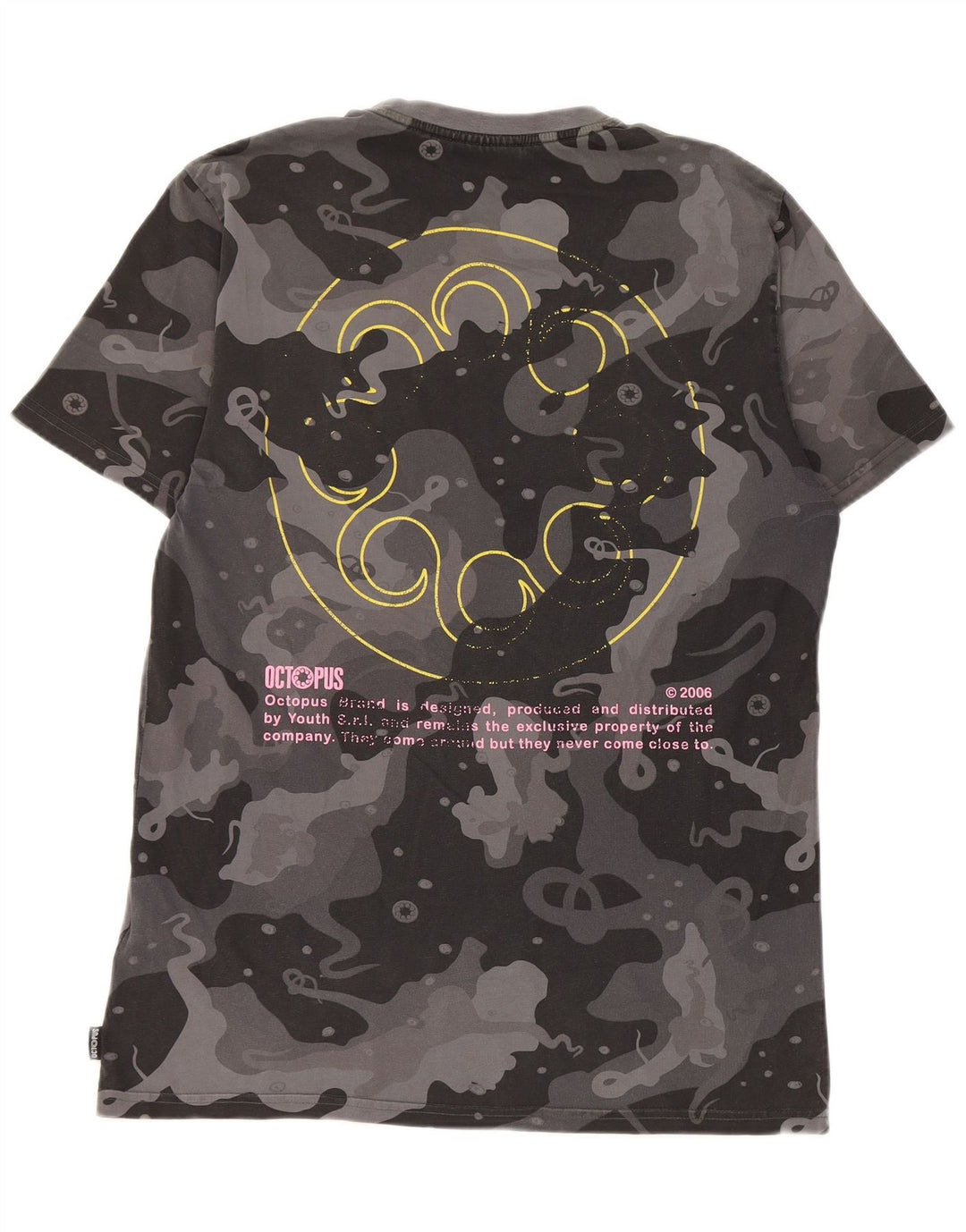 Camiseta gráfica masculina Octopus Top algodão camuflado cinza médio