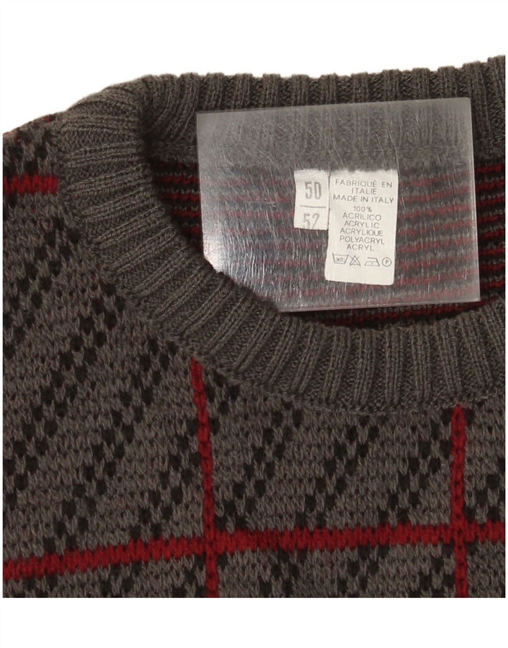 Suéter vintage masculino com gola redonda IT 50 acrílico xadrez cinza médio