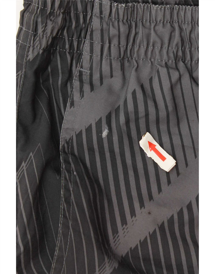 Shorts esportivos masculinos Nike UK 26/28 poliéster geométrico cinza pequeno