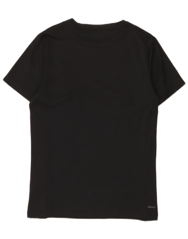 Camiseta gráfica masculina New Balance poliéster médio preto