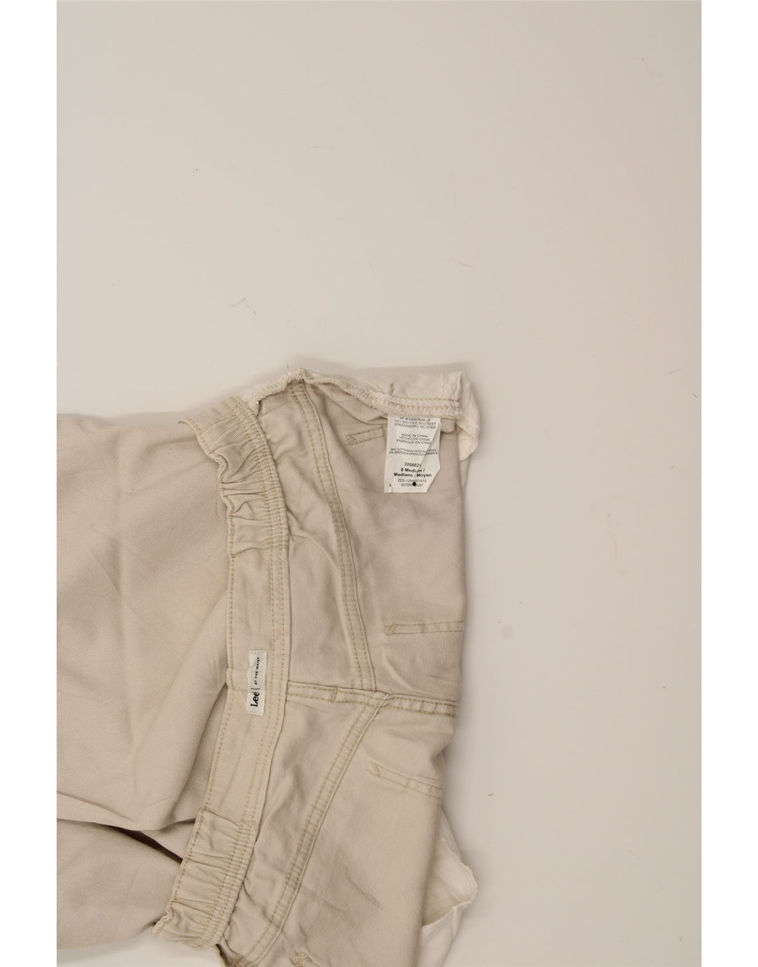 LEE Womens Capri Jeans US 8 Medium W30 L20 Beige Cotton Vintage Lee and Second-Hand Lee from Messina Hembry 