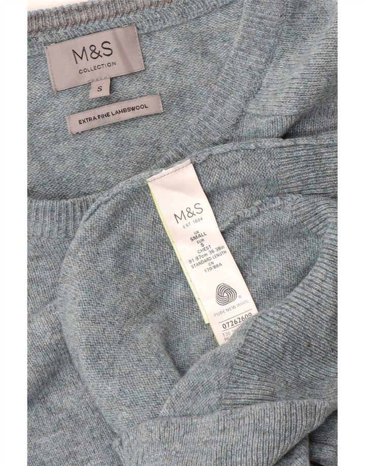 Suéter masculino Marks & Spencer com gola canoa e lã de cordeiro manchada azul pequena