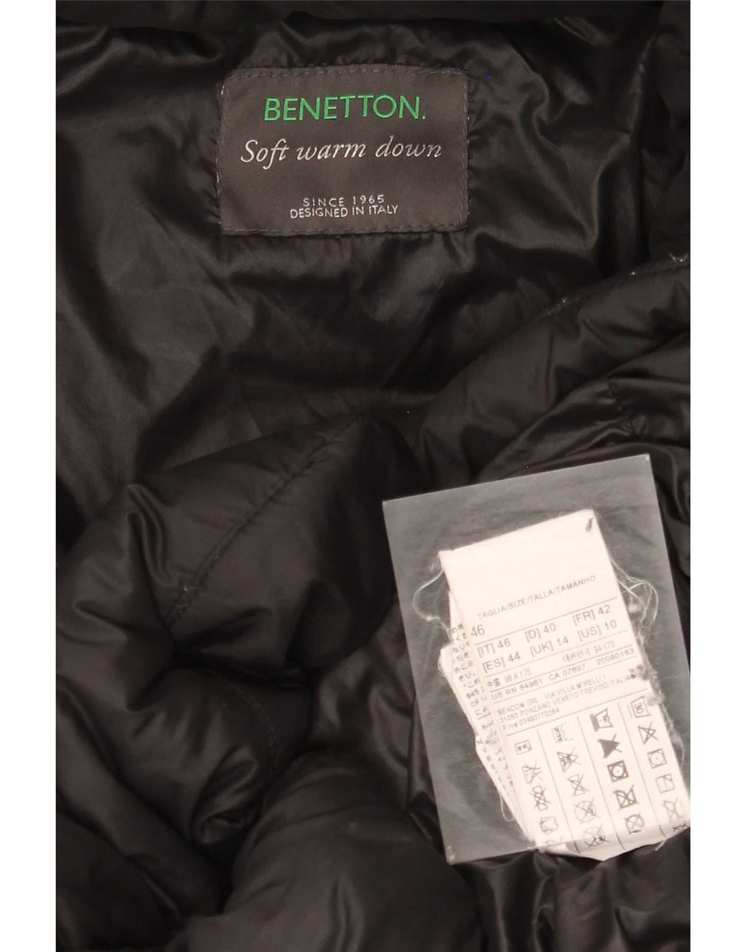 Casaco acolchoado com capuz feminino Benetton UK 14 médio preto poliamida