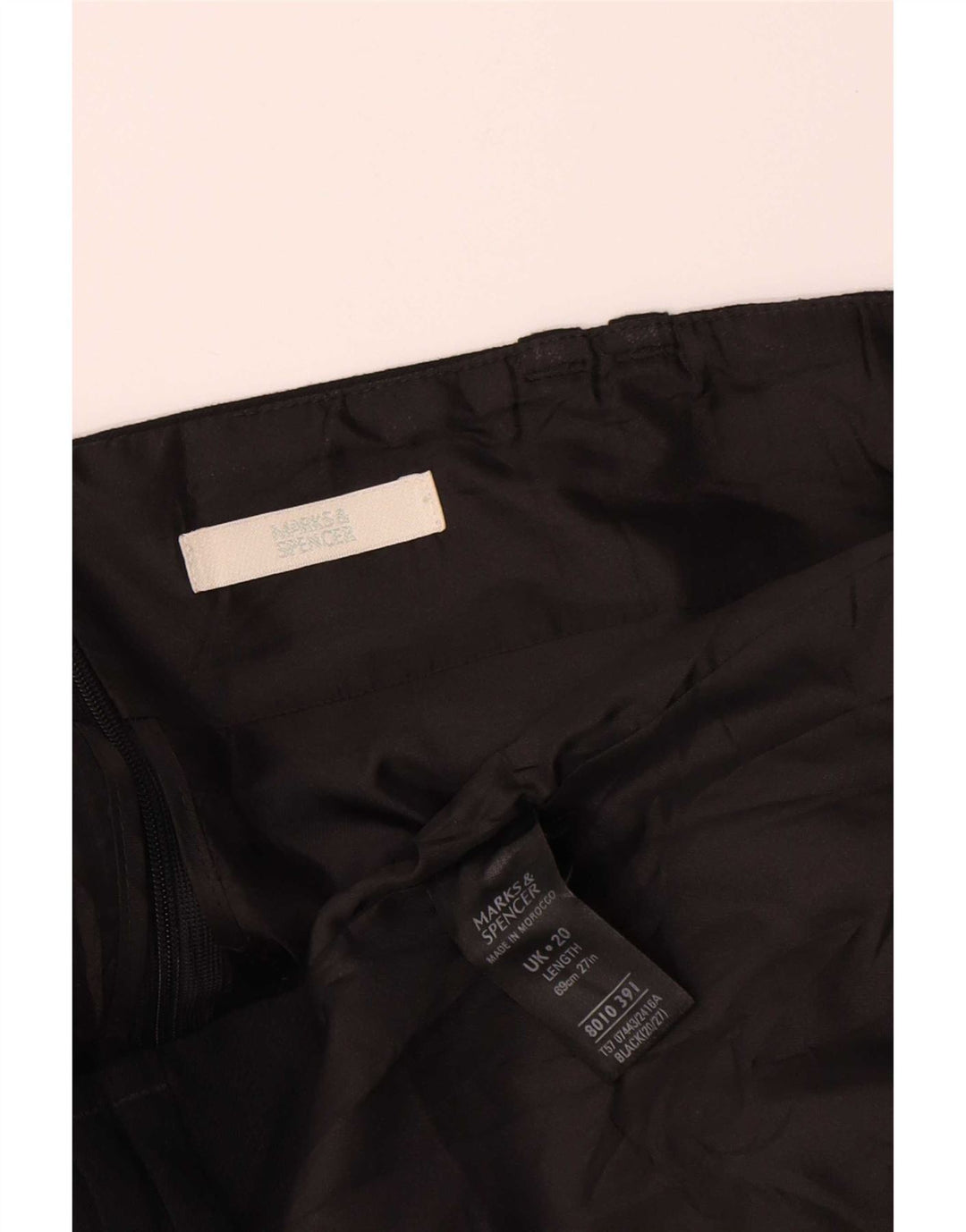 Saia lápis feminina Marks & Spencer Reino Unido 20 2XL W40 poliéster preto