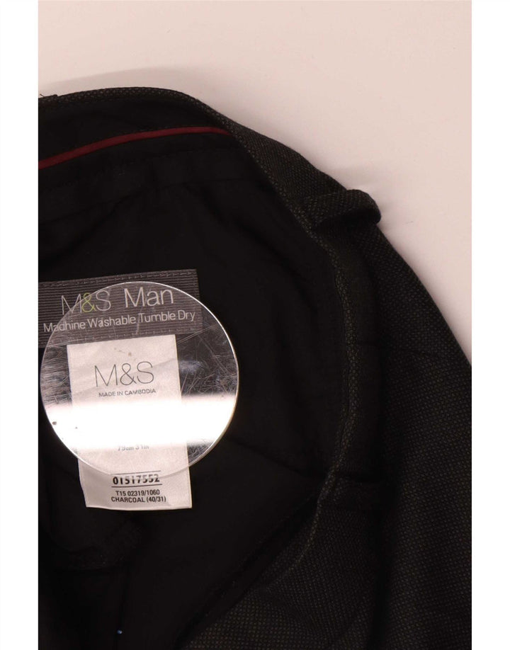 Calças masculinas de terno reto Marks & Spencer W40 L31 Poliéster cinza