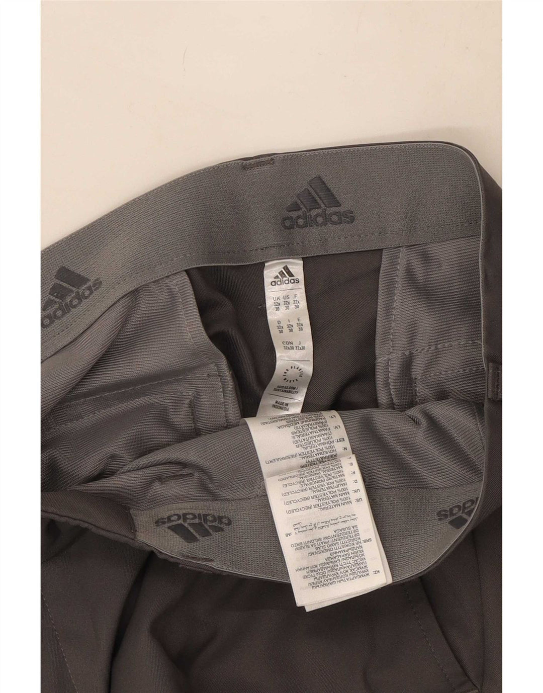 Calça Chino Adidas Masculina Straight W32 L30 Cinza Poliéster