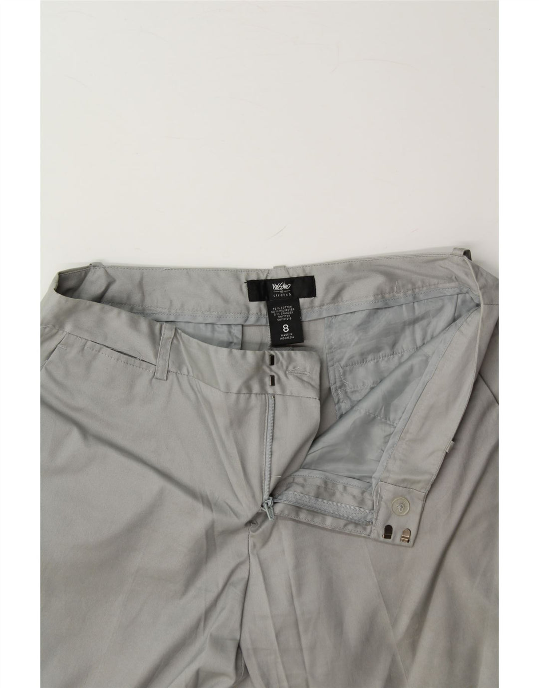 MOSSIMO Womens Chino Shorts US 8 Medium W30 Grey Cotton Vintage Mossimo and Second-Hand Mossimo from Messina Hembry 