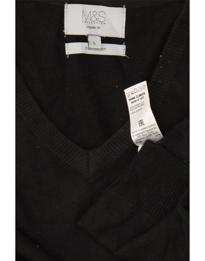 Suéter masculino Marks & Spencer com ajuste regular e decote em V, grande acrílico preto
