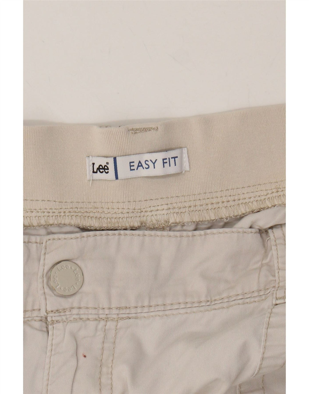 LEE Womens Easy Fit Bermuda Shorts US 20 3XL W42 L18 Beige Cotton Vintage Lee and Second-Hand Lee from Messina Hembry 