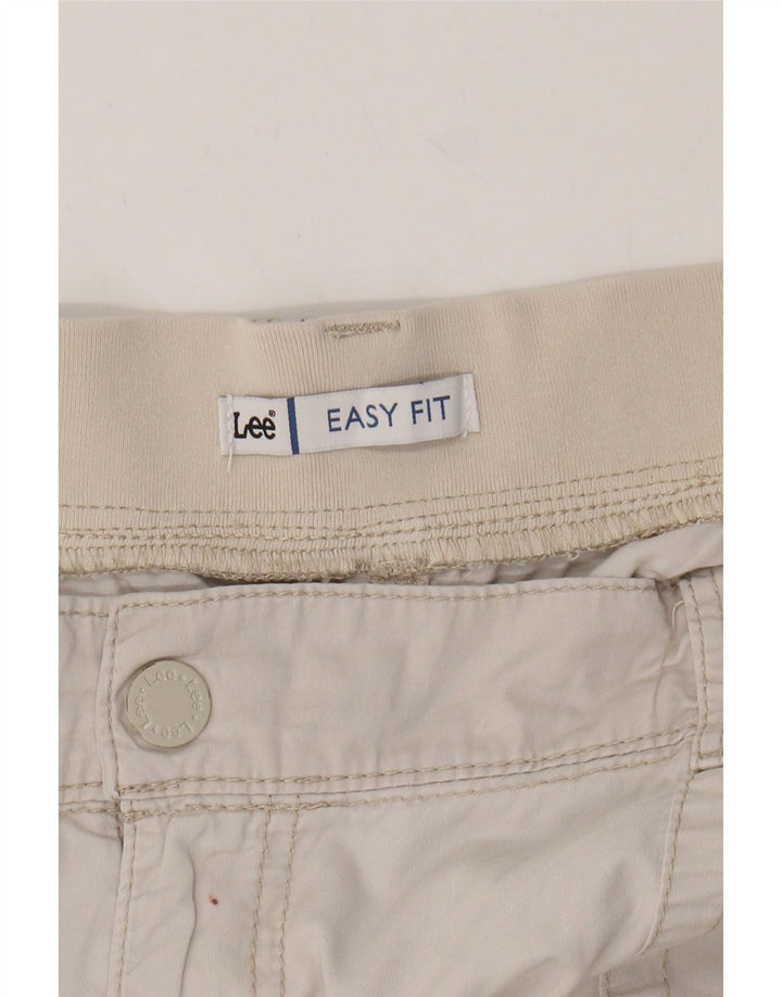 LEE Womens Easy Fit Bermuda Shorts US 20 3XL W42 L18 Beige Cotton Vintage Lee and Second-Hand Lee from Messina Hembry 