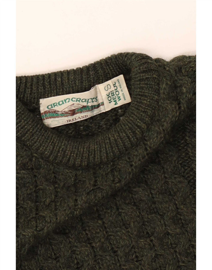 Suéter masculino Aran Crafts com gola redonda, lã merino verde pequena