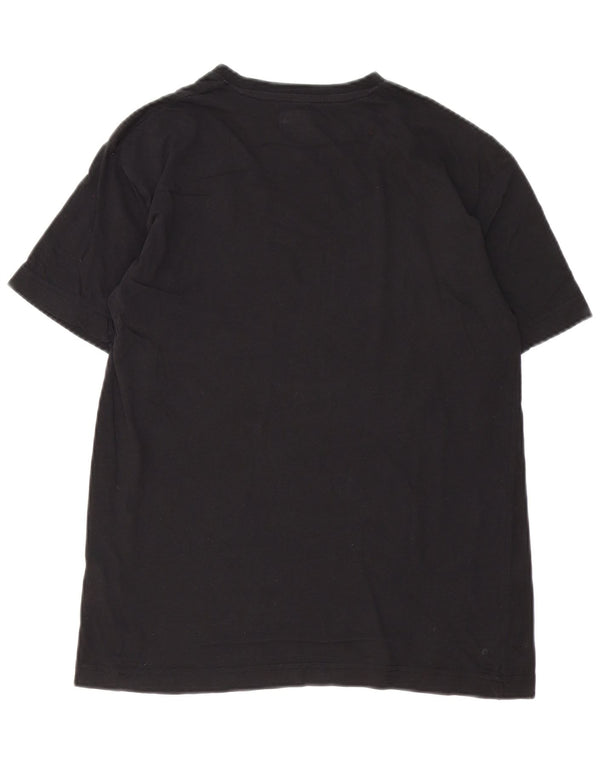 Camiseta feminina Kappa com estampa gráfica grande de algodão preto