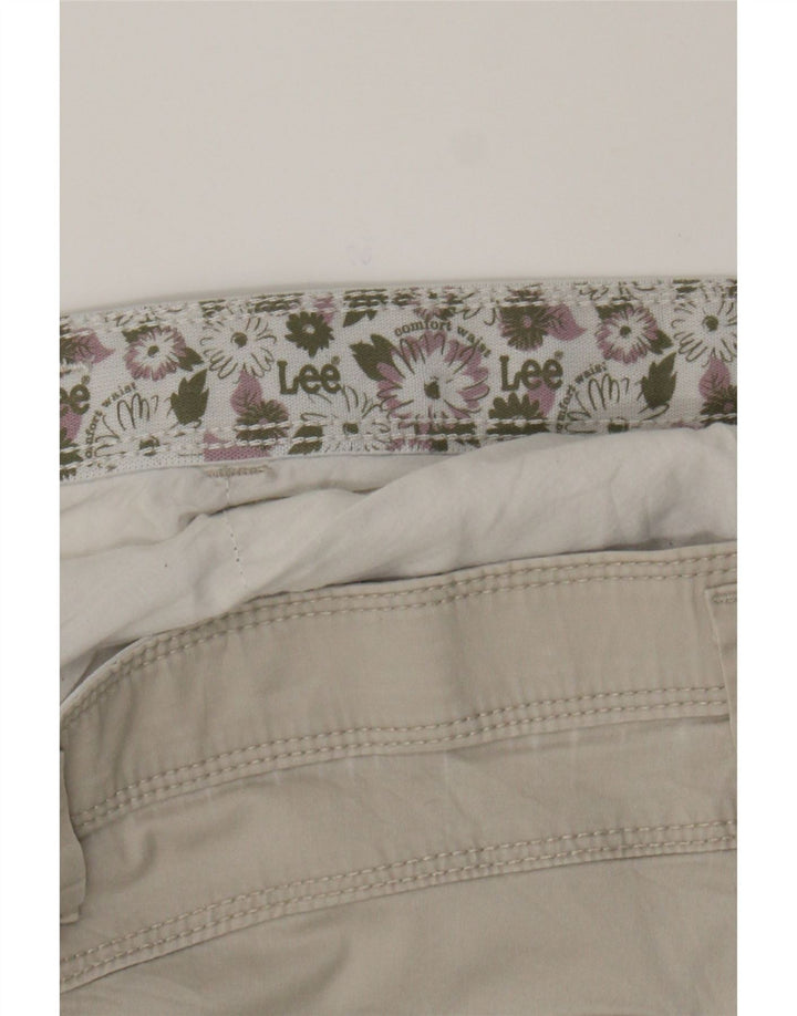 LEE Womens Cargo Capri Trousers US 14 XL W36 L19 Beige Classic Vintage Lee and Second-Hand Lee from Messina Hembry 