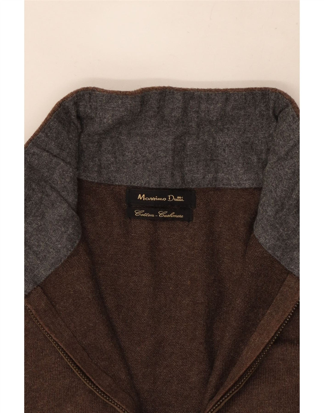 Suéter masculino Massimo Dutti com zíper e gola pequena de algodão marrom