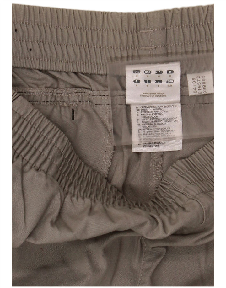 Shorts esportivos masculinos Adidas algodão cinza médio