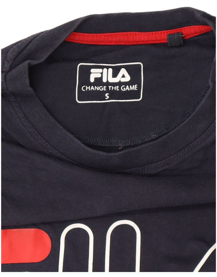 Camiseta masculina gráfica FILA Top pequeno azul marinho