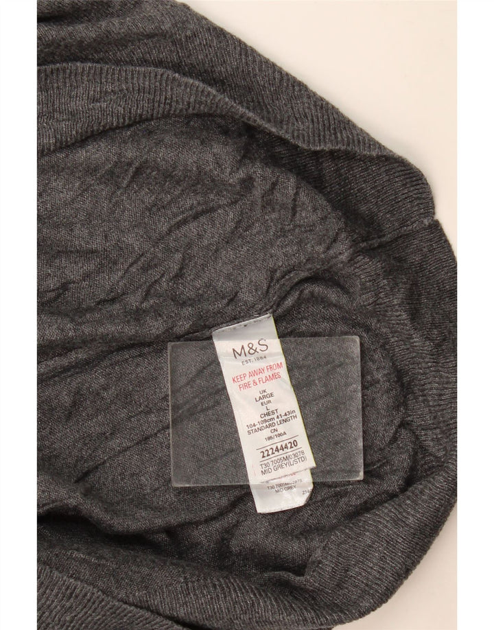 Suéter masculino Marks & Spencer com decote em V grande algodão cinza