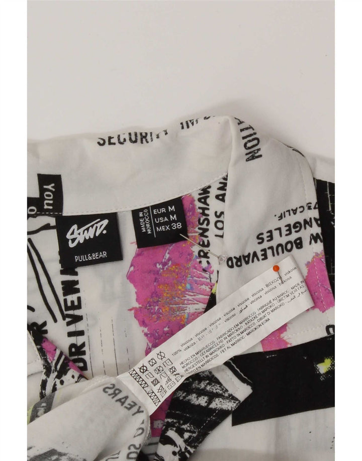 Camisa masculina de manga curta com padrão abstrato STWD Pull & Bear branco médio
