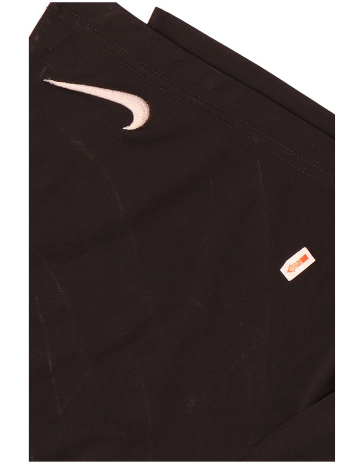 Shorts esportivos masculinos Nike Dri Fit médio preto colorblock poliéster
