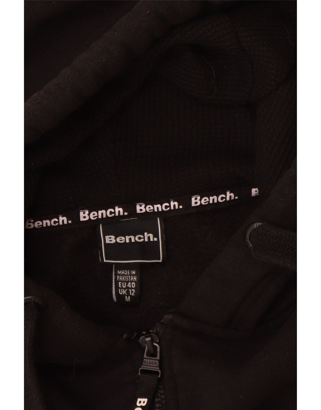 Suéter feminino com capuz e zíper gráfico Bench UK 12 algodão preto médio