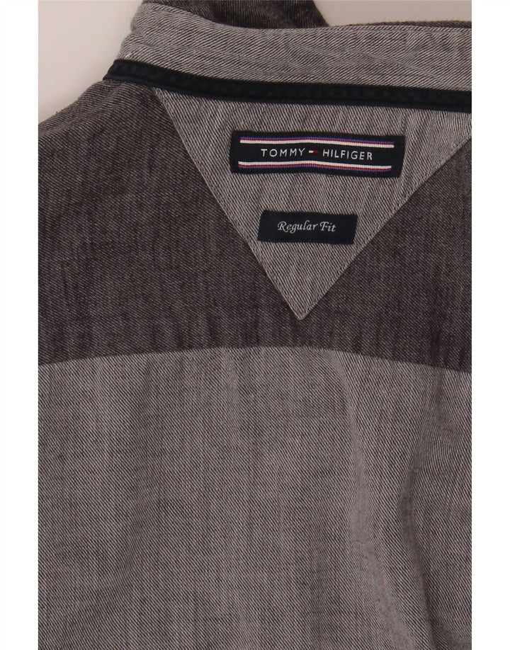 Camisa masculina Tommy Hilfiger Regular Fit cinza médio