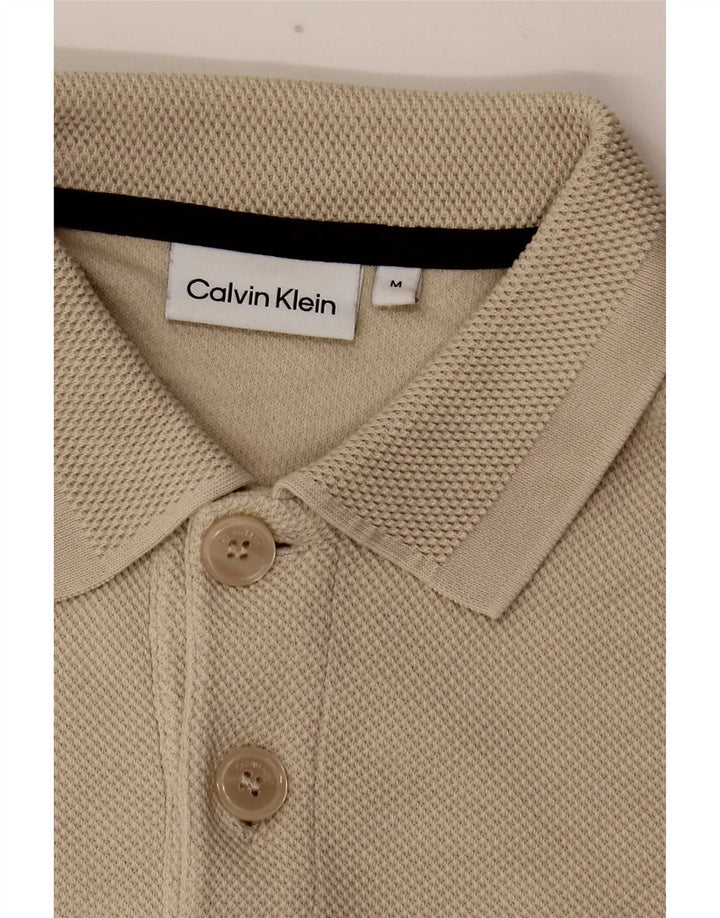 Camisa polo masculina Calvin Klein bege médio