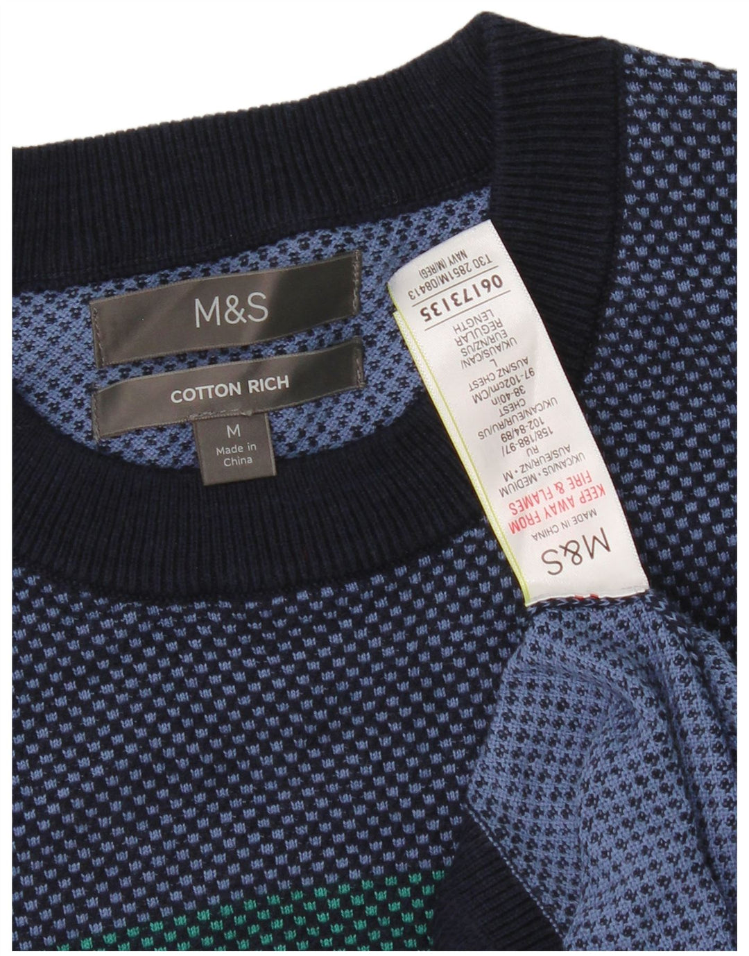 Suéter masculino Marks & Spencer com gola redonda, bloco colorido azul marinho médio