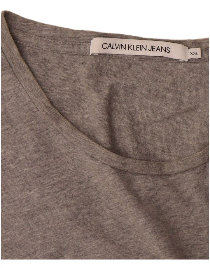 Calvin Klein Jeans Camiseta masculina gráfica Top 2XL Cinza