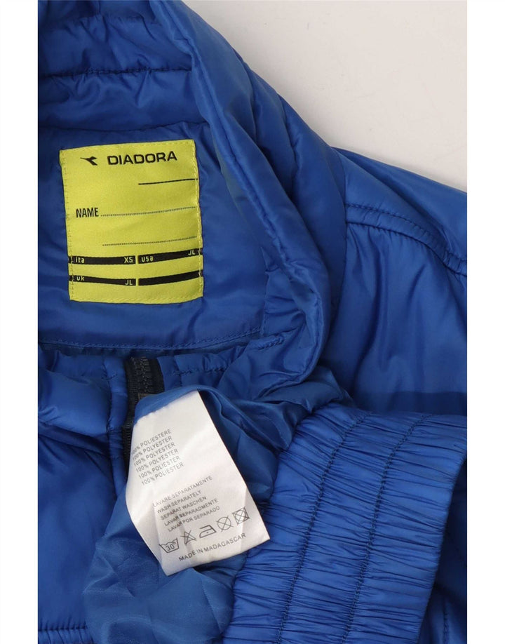 Jaqueta Diadora Boys Graphic acolchoada 9-10 anos grande azul poliéster