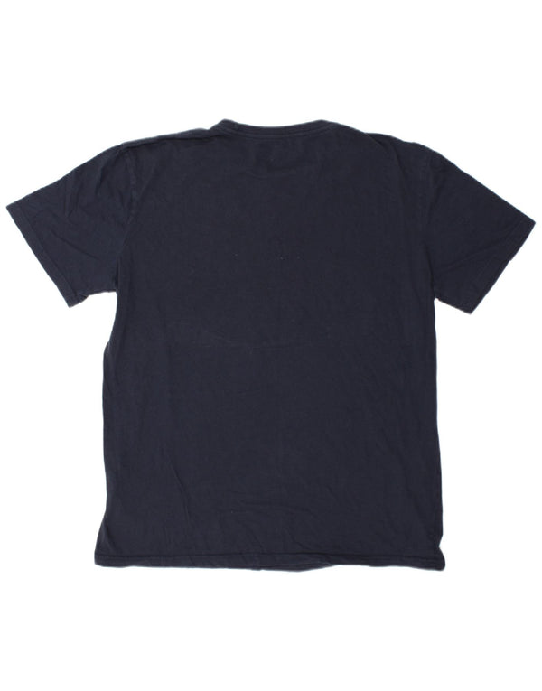 Camiseta masculina Quiksilver Regular Fit com estampa gráfica grande de algodão azul marinho