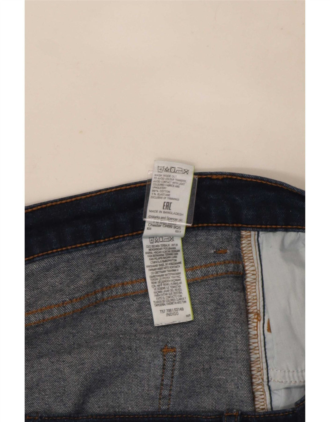 Jeans Marks & Spencer feminino slim bootcut Reino Unido 14 grande W32 L29 azul marinho