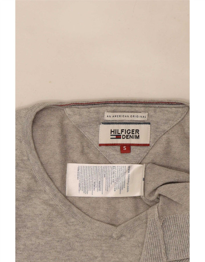 Suéter masculino Tommy Hilfiger com decote em V pequeno algodão cinza
