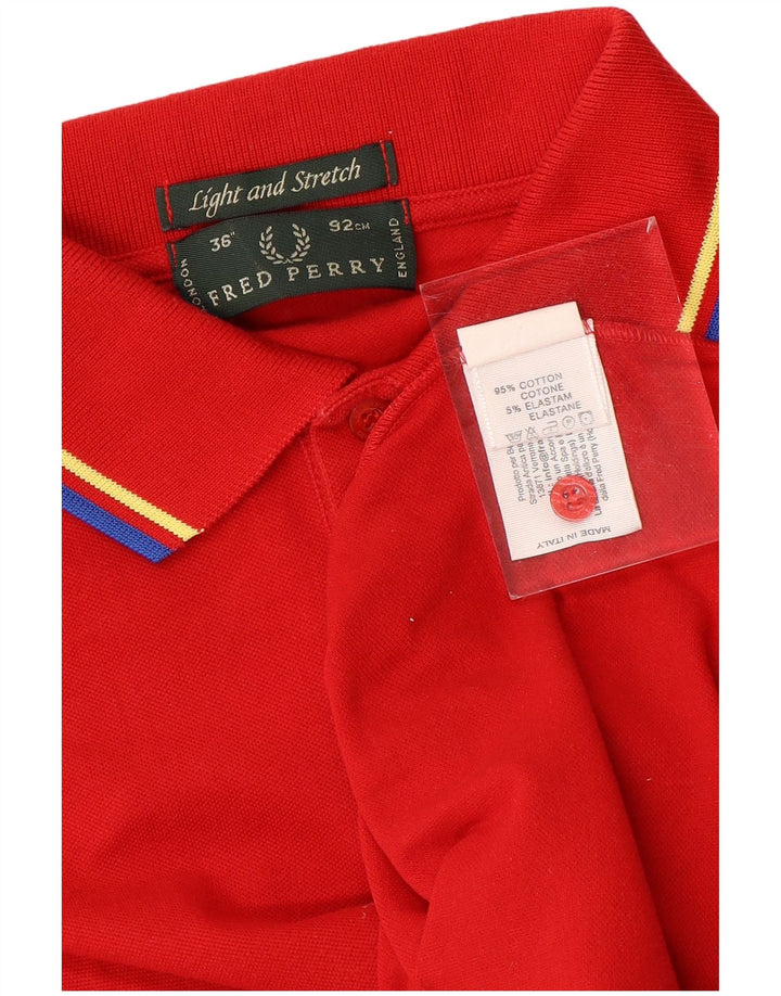 Camisa polo masculina leve e elástica Fred Perry XS de algodão vermelho