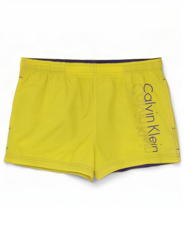 Calvin Klein Shorts de natação masculino gráfico grande poliéster amarelo