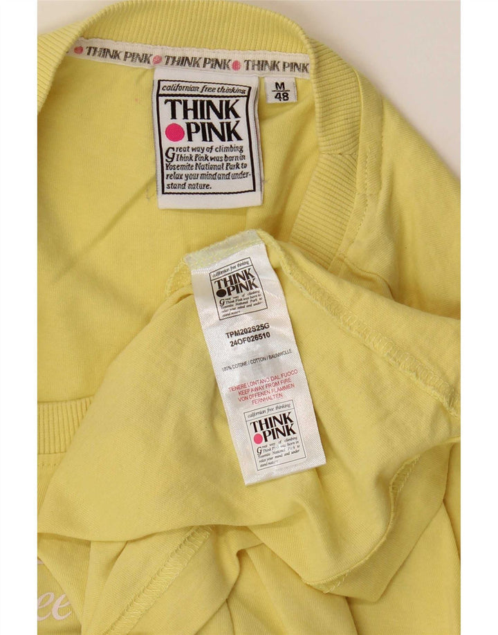 Camiseta gráfica masculina Think Pink Top IT 48 algodão amarelo médio